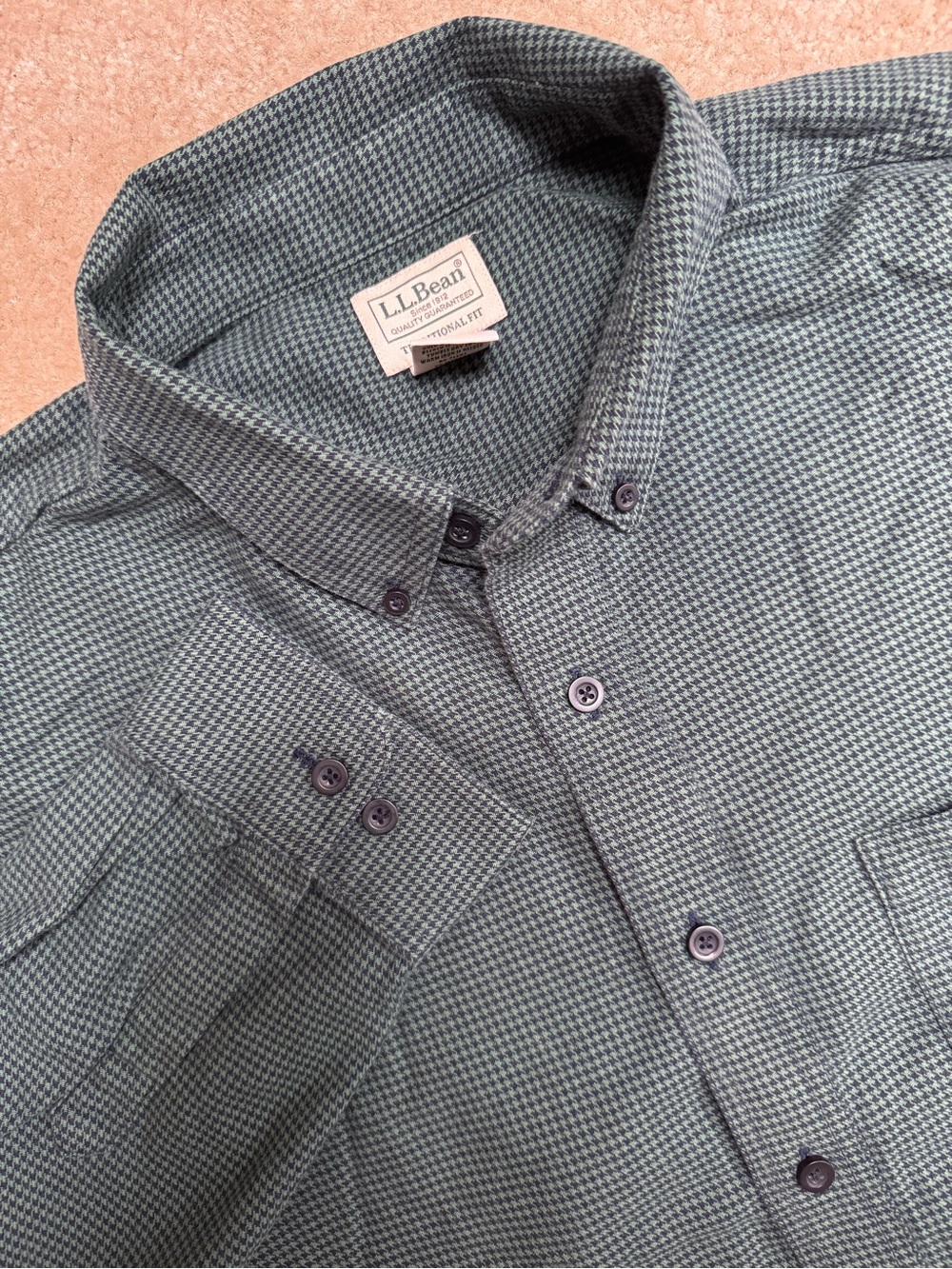 L.L. Bean Men's Sz XL Tall Green Micro-Houndstooth 100% Cotton Button-Down Shirt